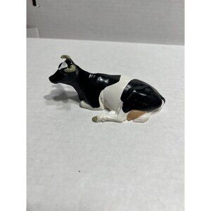 Schleich Germany 1984 black & white laying cow figure